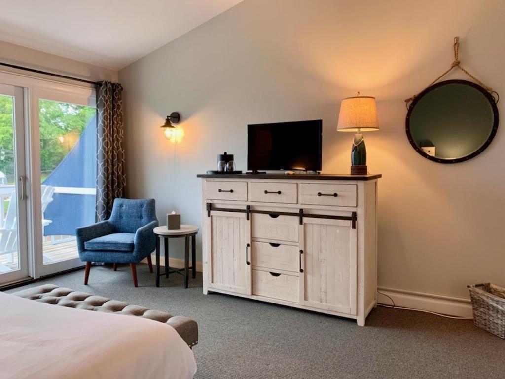 Smuggler'S Cove Inn Boothbay Extérieur photo