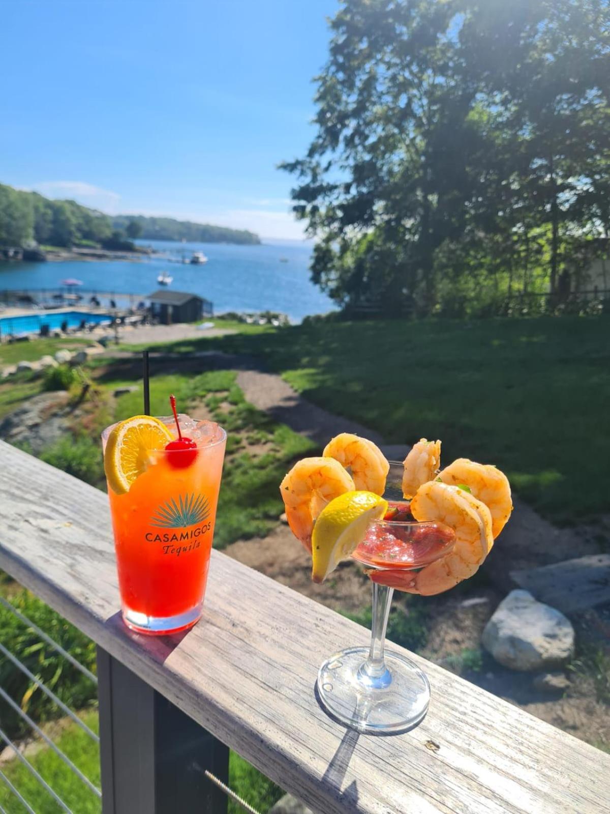 Smuggler'S Cove Inn Boothbay Extérieur photo